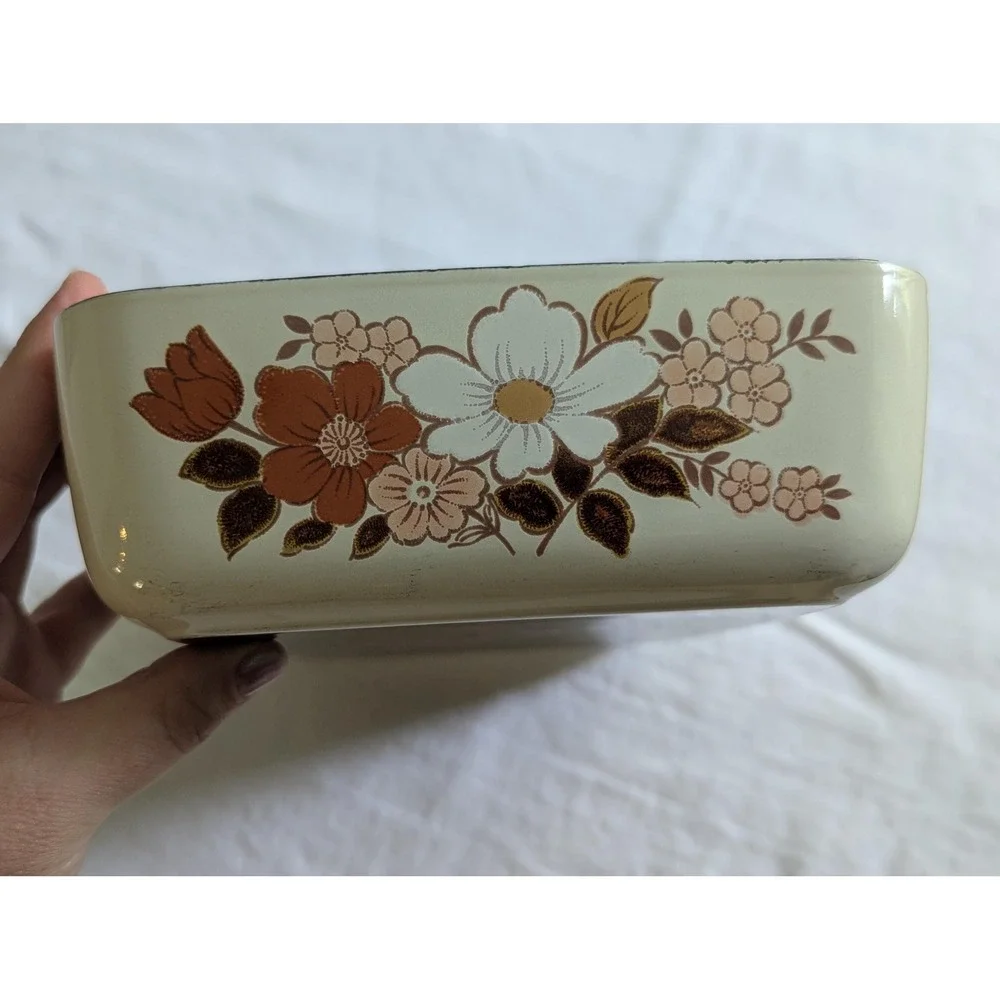 Vintage Kingsbury Dogwood Casserole Dish 70's Enamelware Floral Mid-Century
